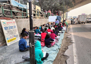 Naraina Flyover, New Delhi - 31 January 2025